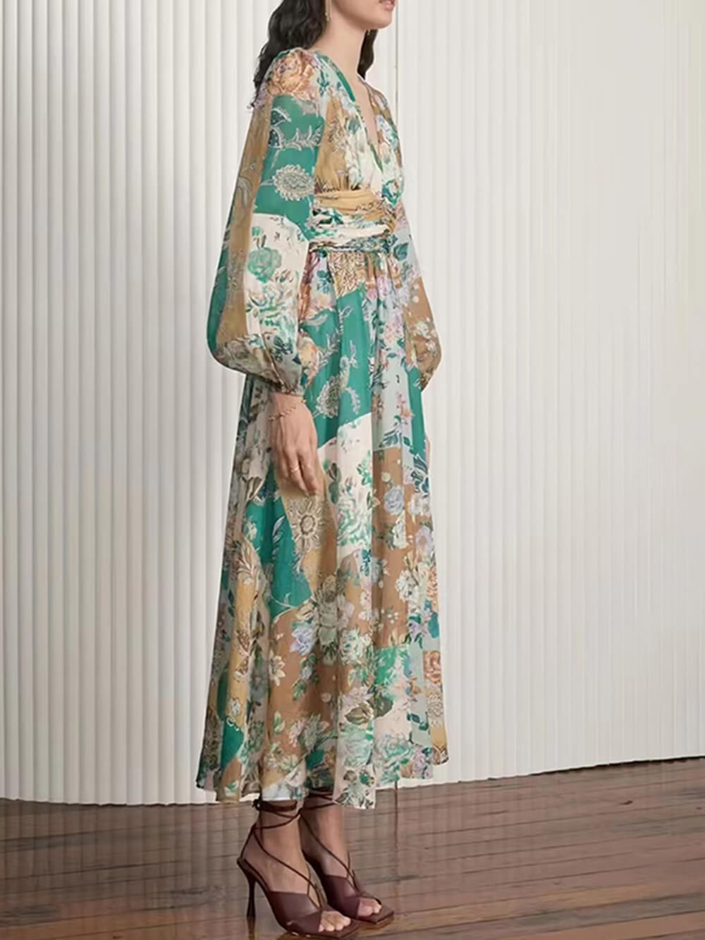 Timeless Vintage Style Dress