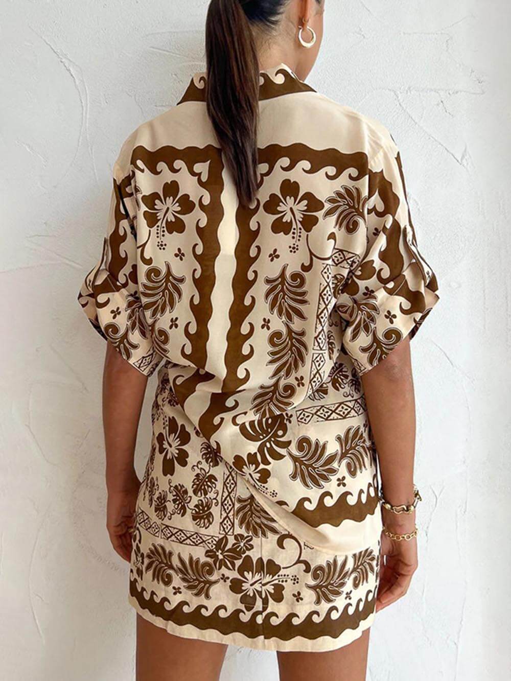 Timeless Vintage Style Garment