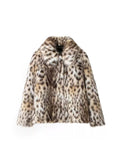 Effortlessly Elegant Coat with a Timeless Design