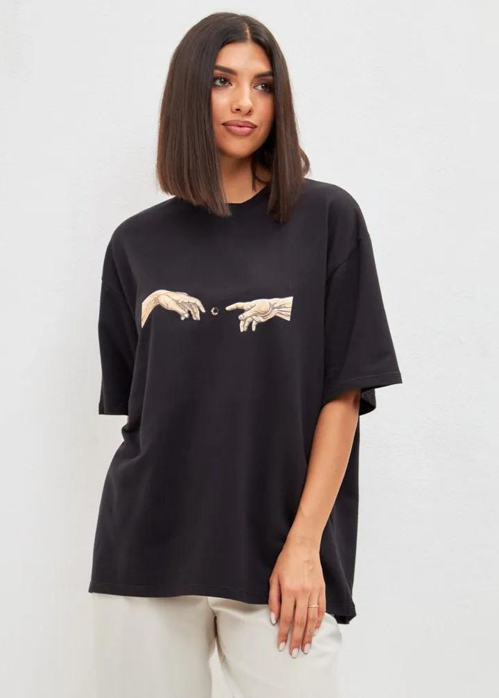 Polished T-Shirt with an Effortless Classic Look