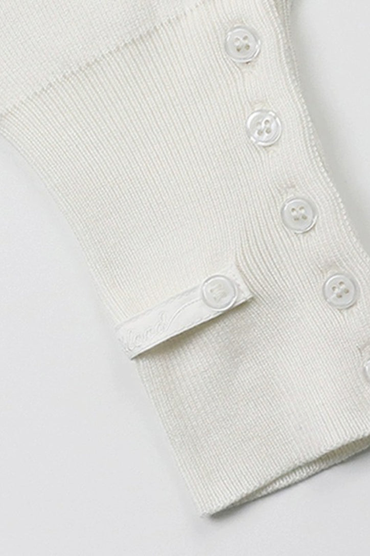 Elegantly Designed Cardigan