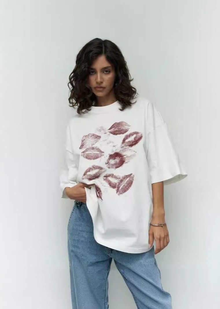 Beautifully Finished T-Shirt in a Timeless Design