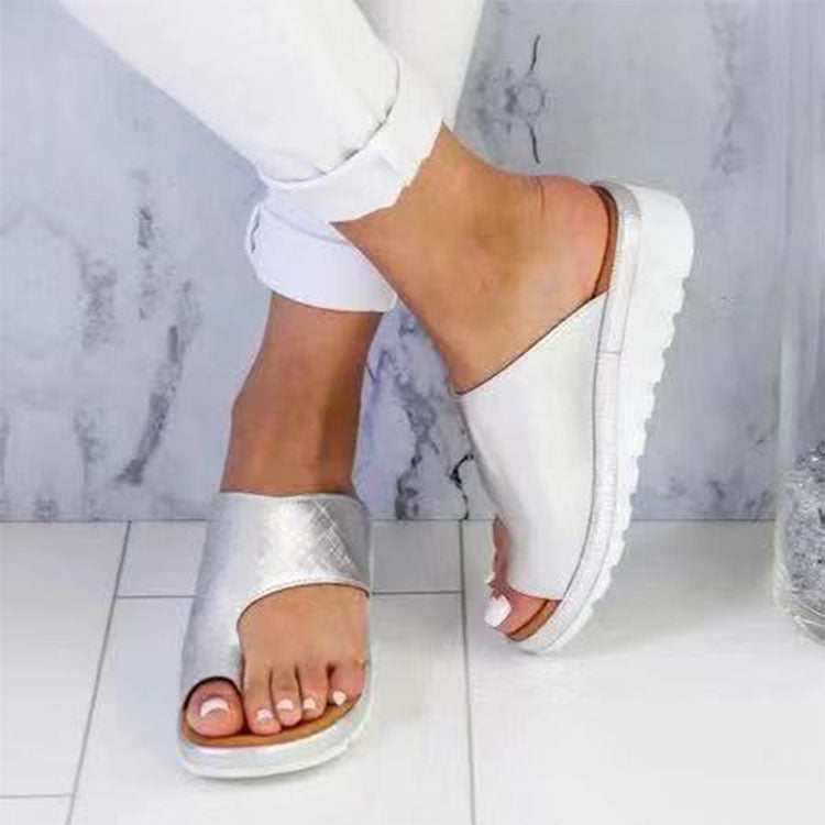 Graceful Orthopedic Sandals for Modern Look