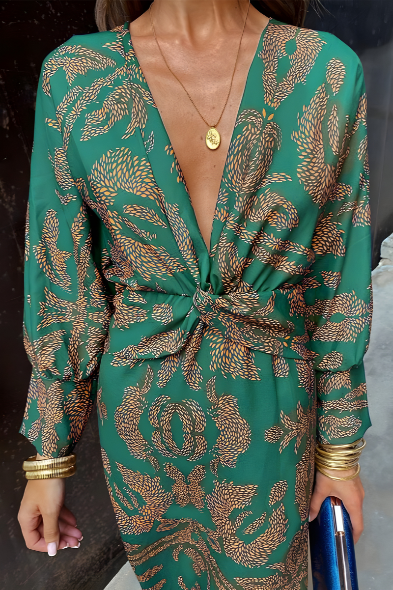 Timeless Vintage Style Garment