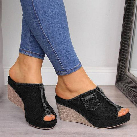 Chic Orthopedic Shoes with Unique Design