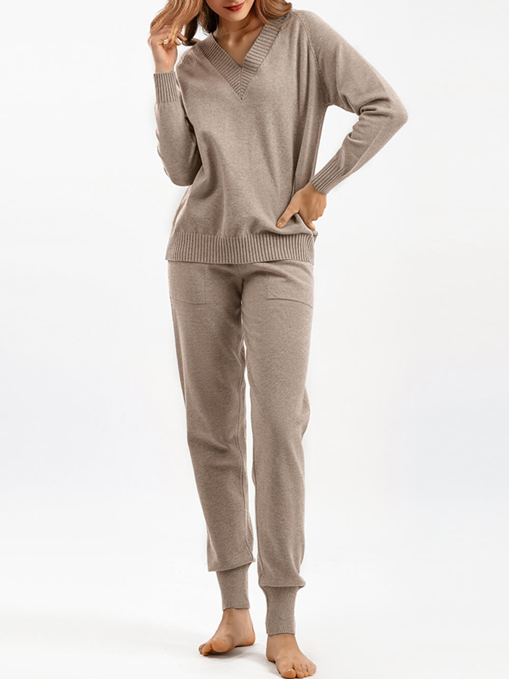 Elegantly Designed Pullover