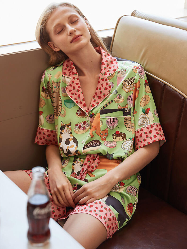 Elegantly Designed Garment