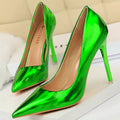 Classic Vintage Heels with a Flattering Fit