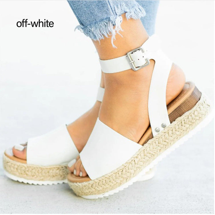 Chic Orthopedic Sandals with Unique Design