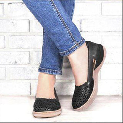 Chic Orthopedic Sandals with Unique Design