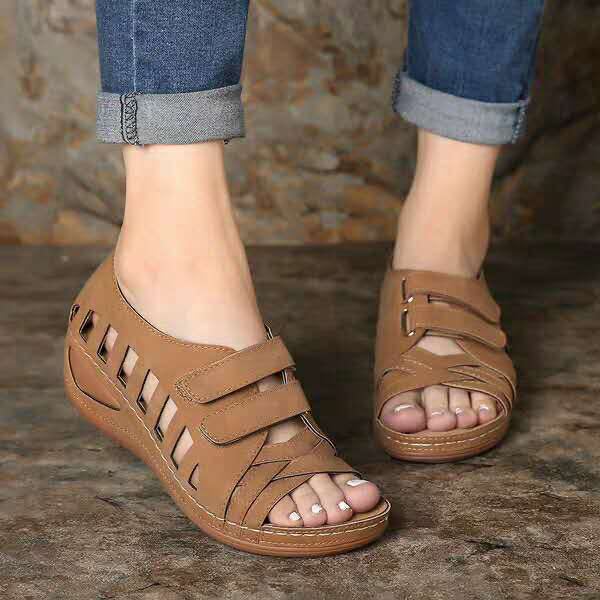 Graceful Orthopedic Sandals for Modern Look