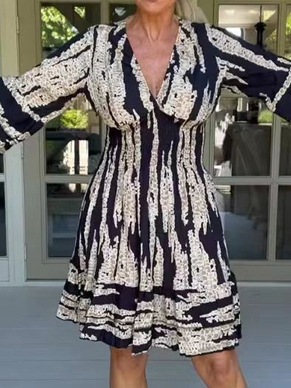Timeless Vintage Style Dress