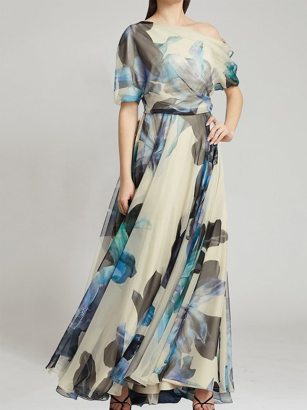 Timeless Vintage Style Dress