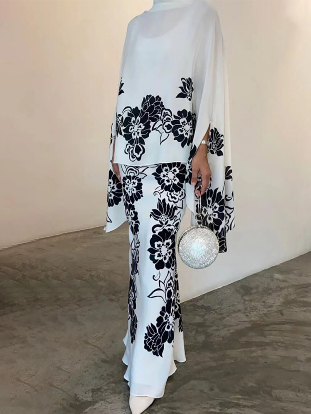 Timeless Vintage Style Garment