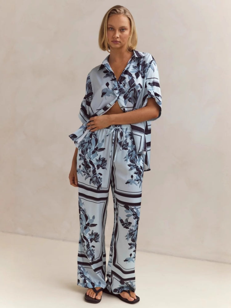 Elegantly Designed Cardigan