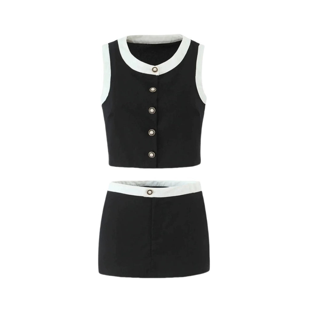 Effortlessly Elegant Garment with a Timeless Design