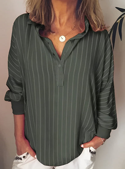 LM | Timeless and elegant blouse