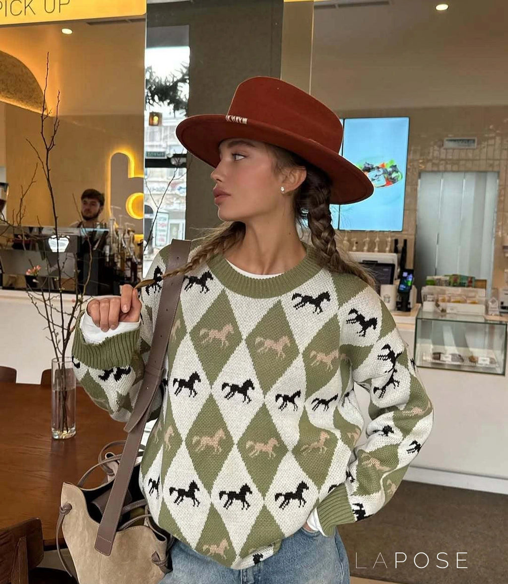 Gracefully Styled Sweater for Any Occasion