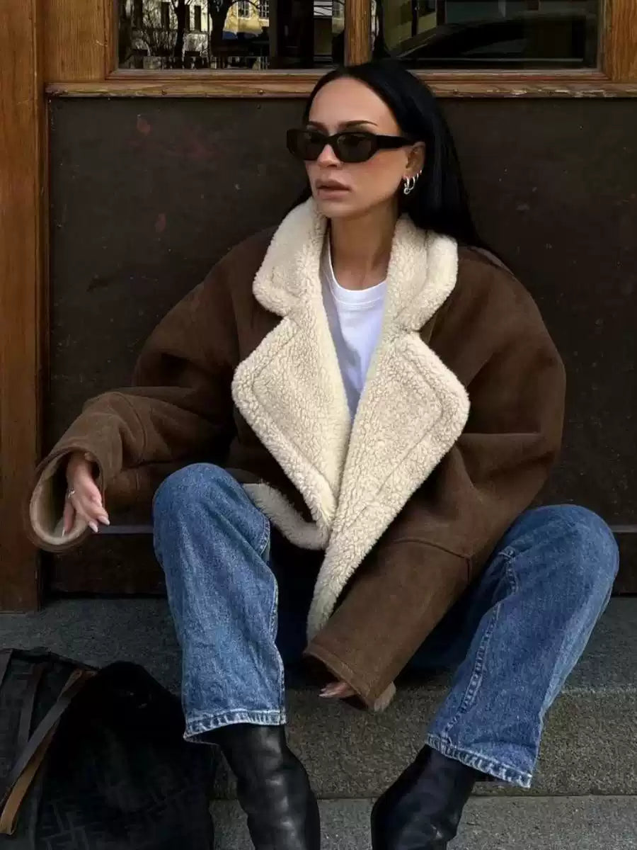 Sophisticated Coat with a Clean Classic Look