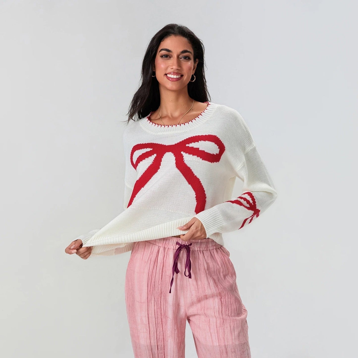 LM | MW - Festive knitted sweater with bow design