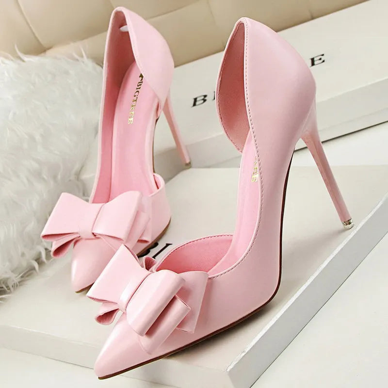 Beautifully Finished Heels in a Timeless Design
