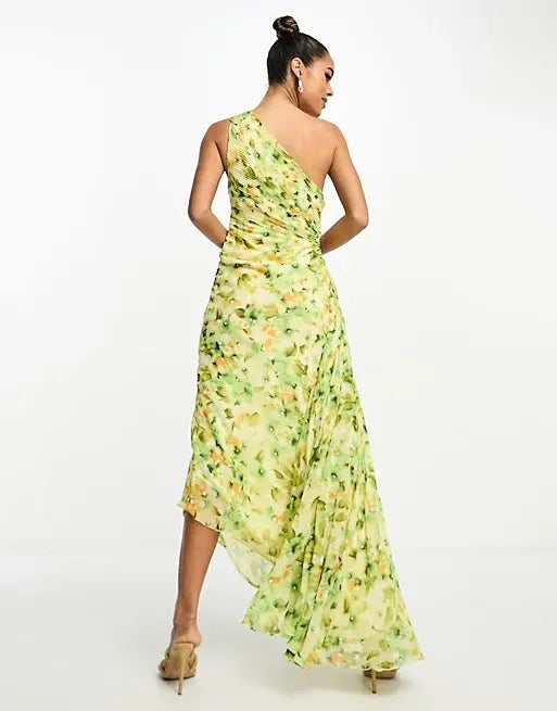 Timeless Vintage Style Garment