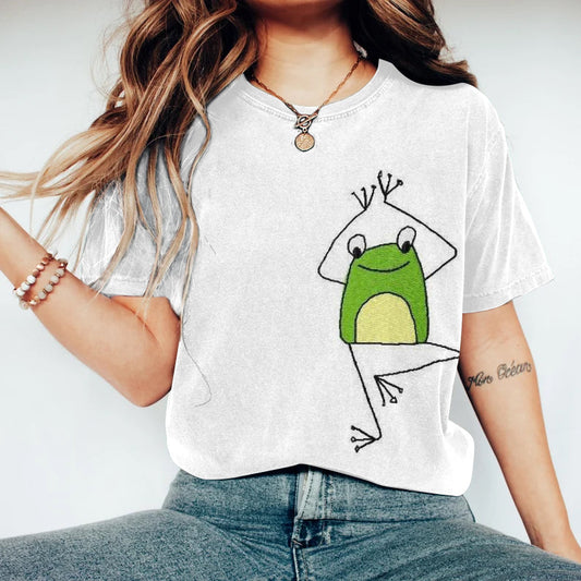 Comstylish Funny Hello Frog Embroidery Pattern Cozy Vintage T-Shirt