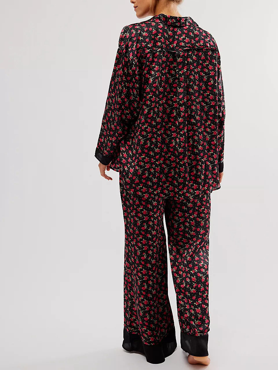 Elegantly Designed Garment