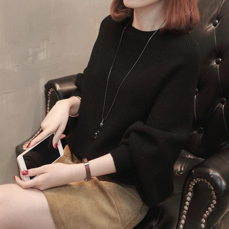 Elegantly Designed Pullover
