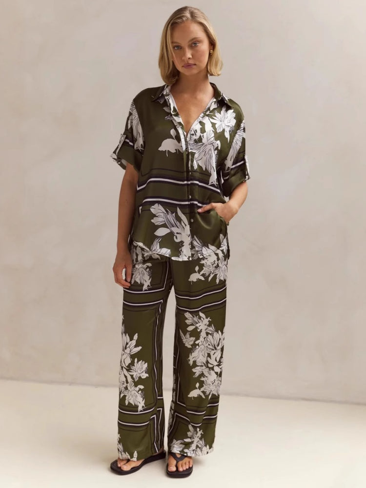 Elegantly Designed Cardigan