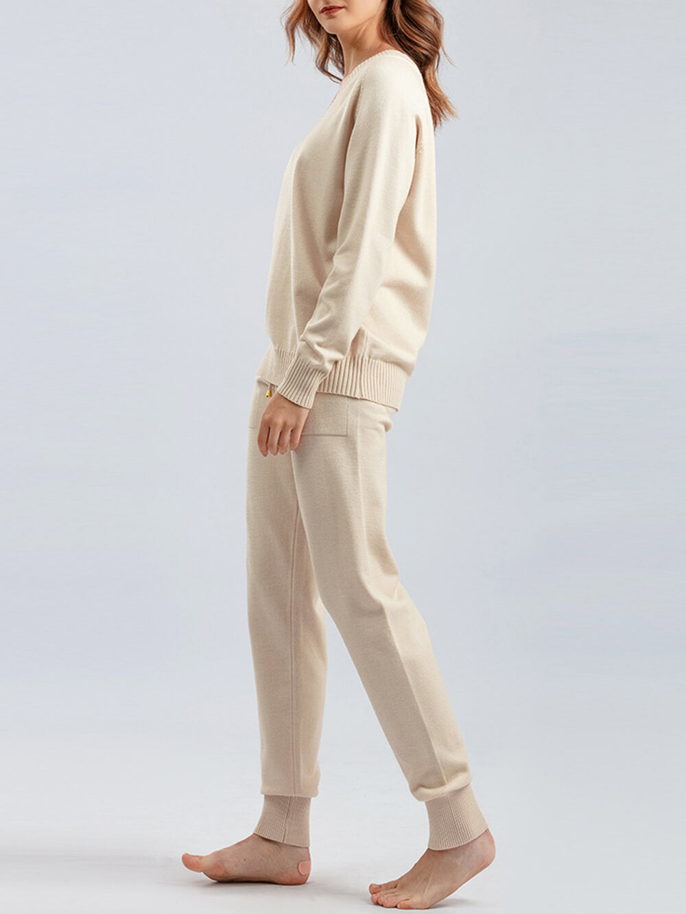 Elegantly Designed Pullover