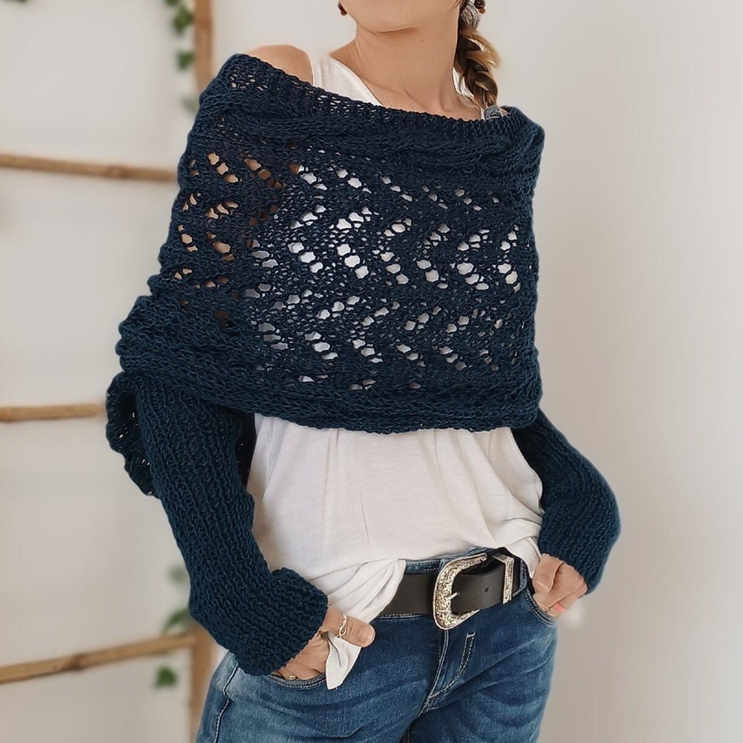 LM | Elegant knitted wrap sweater with openwork detail