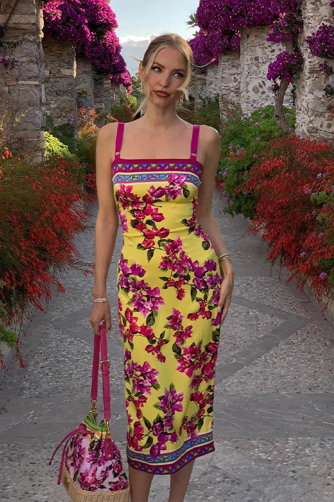 Classic Vintage & Enduringly Stylish Dress