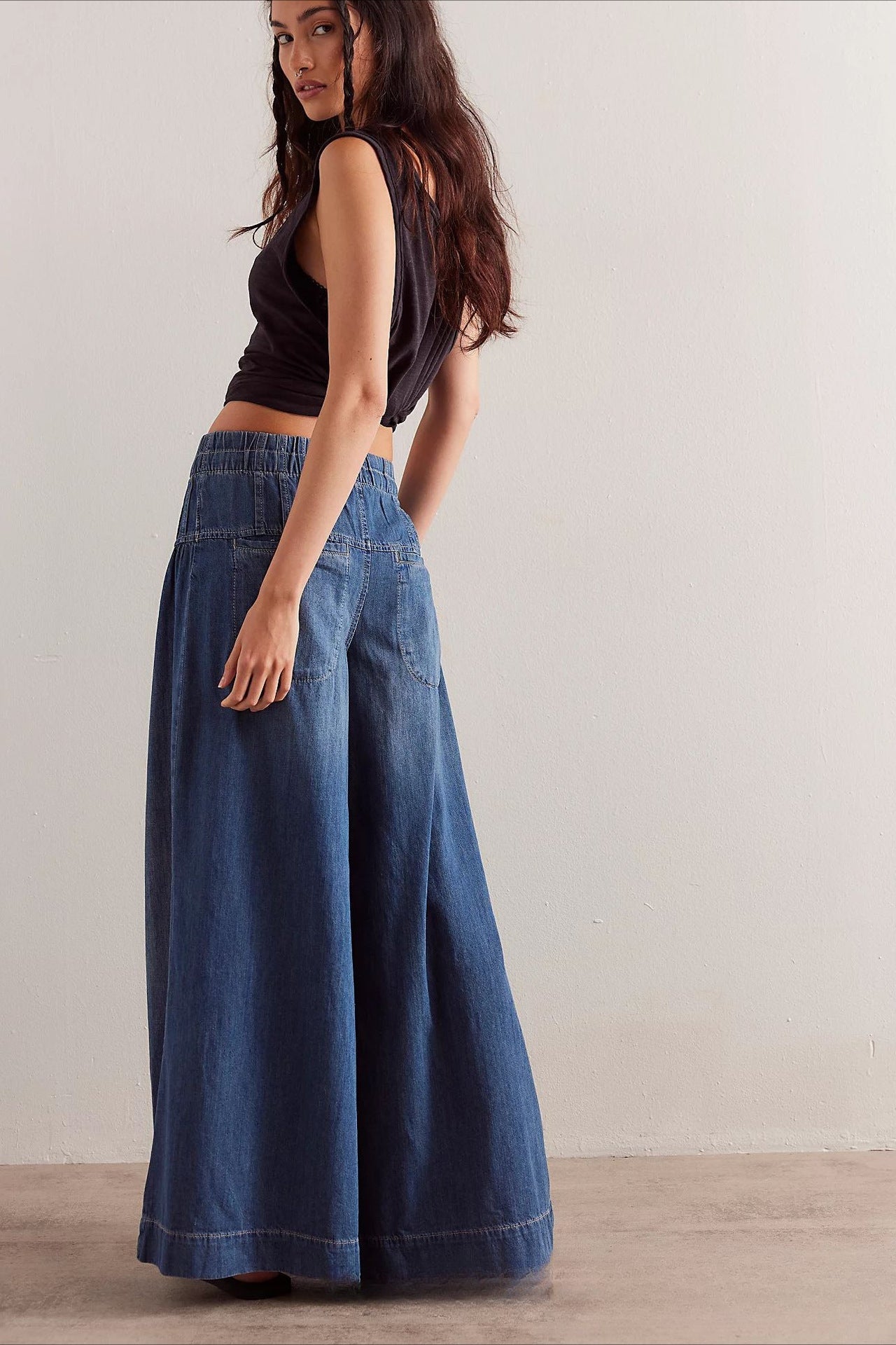 Elegantly Designed Garment