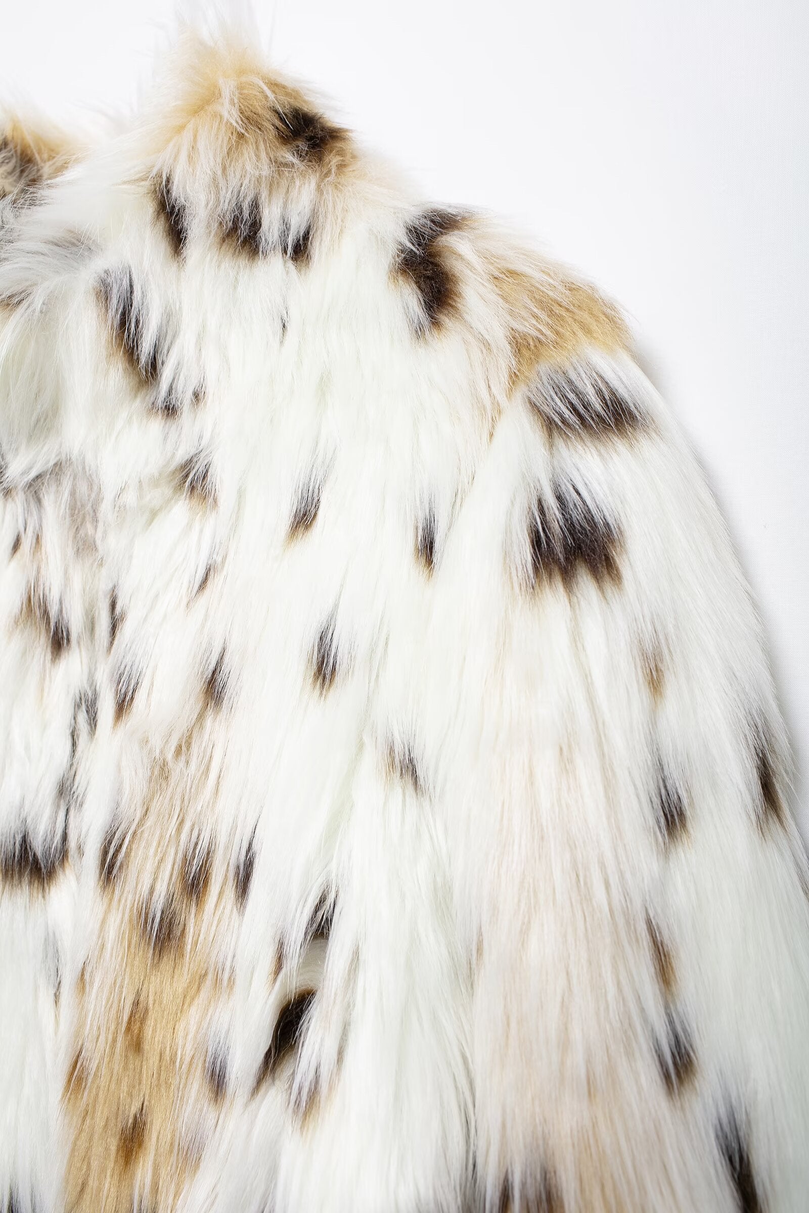 Beautifully Crafted Coat in a Classic Style