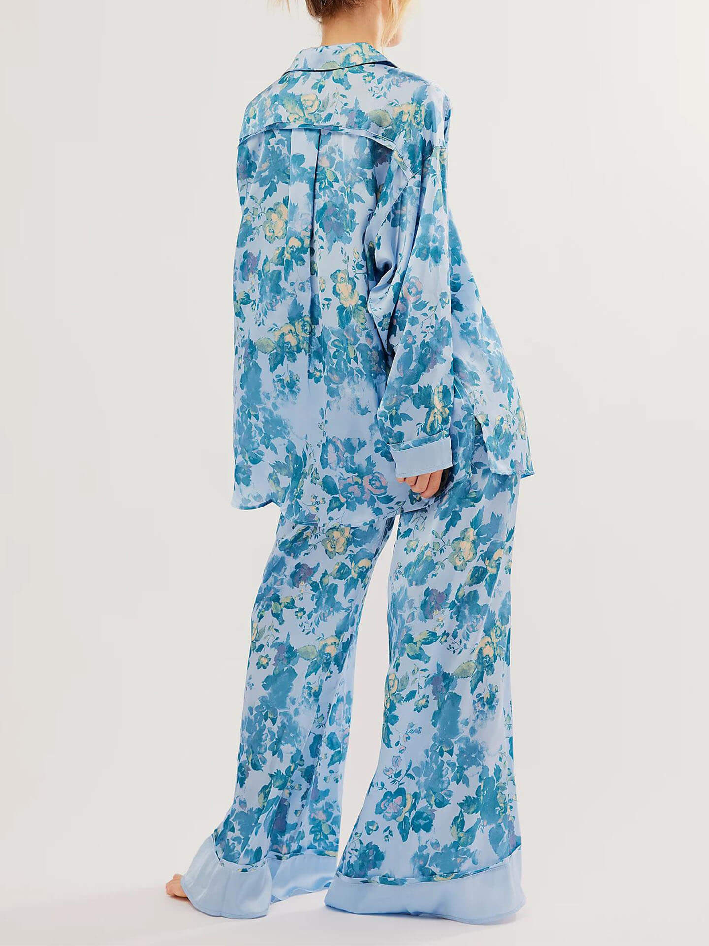 Elegantly Designed Garment