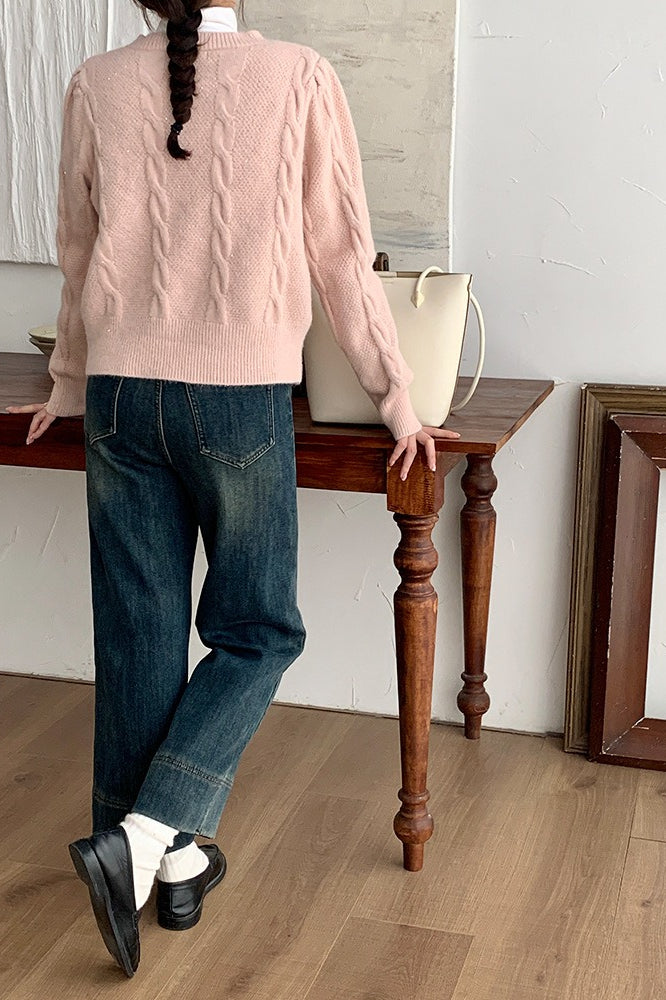 Gracefully Designed Cardigan