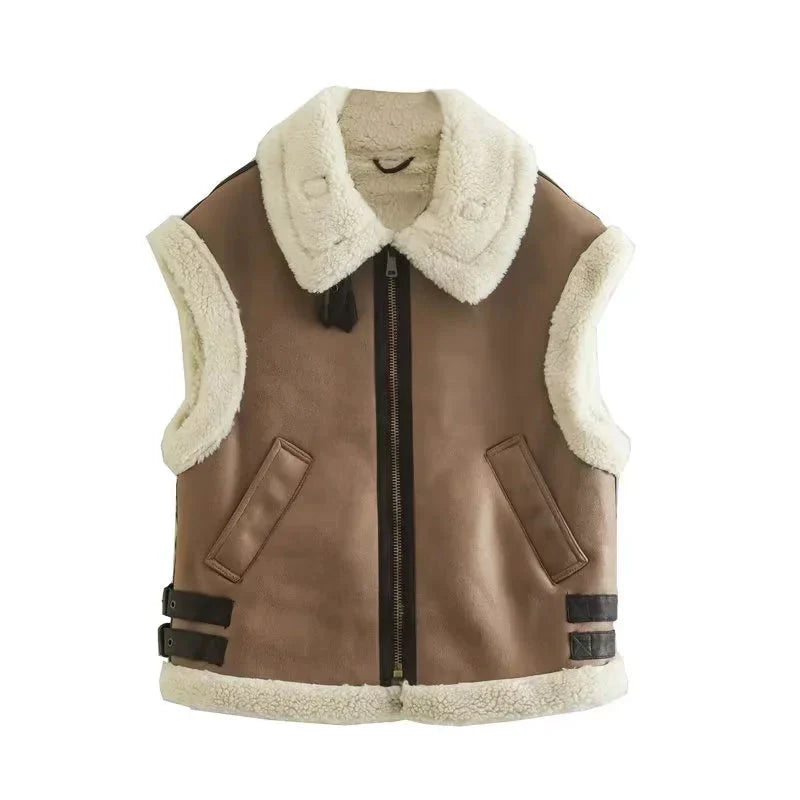 Gracefully Styled Jacket for Any Occasion