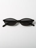 Effortlessly Elegant Garment with a Timeless Design