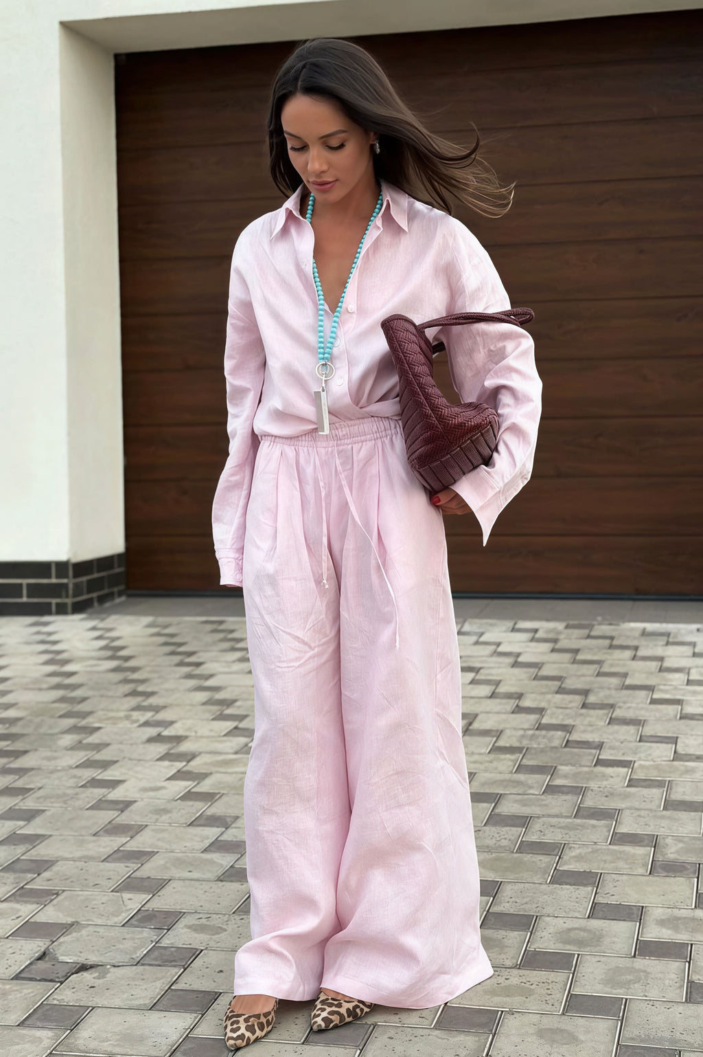 Elegantly Styled Pants for Everyday Wear