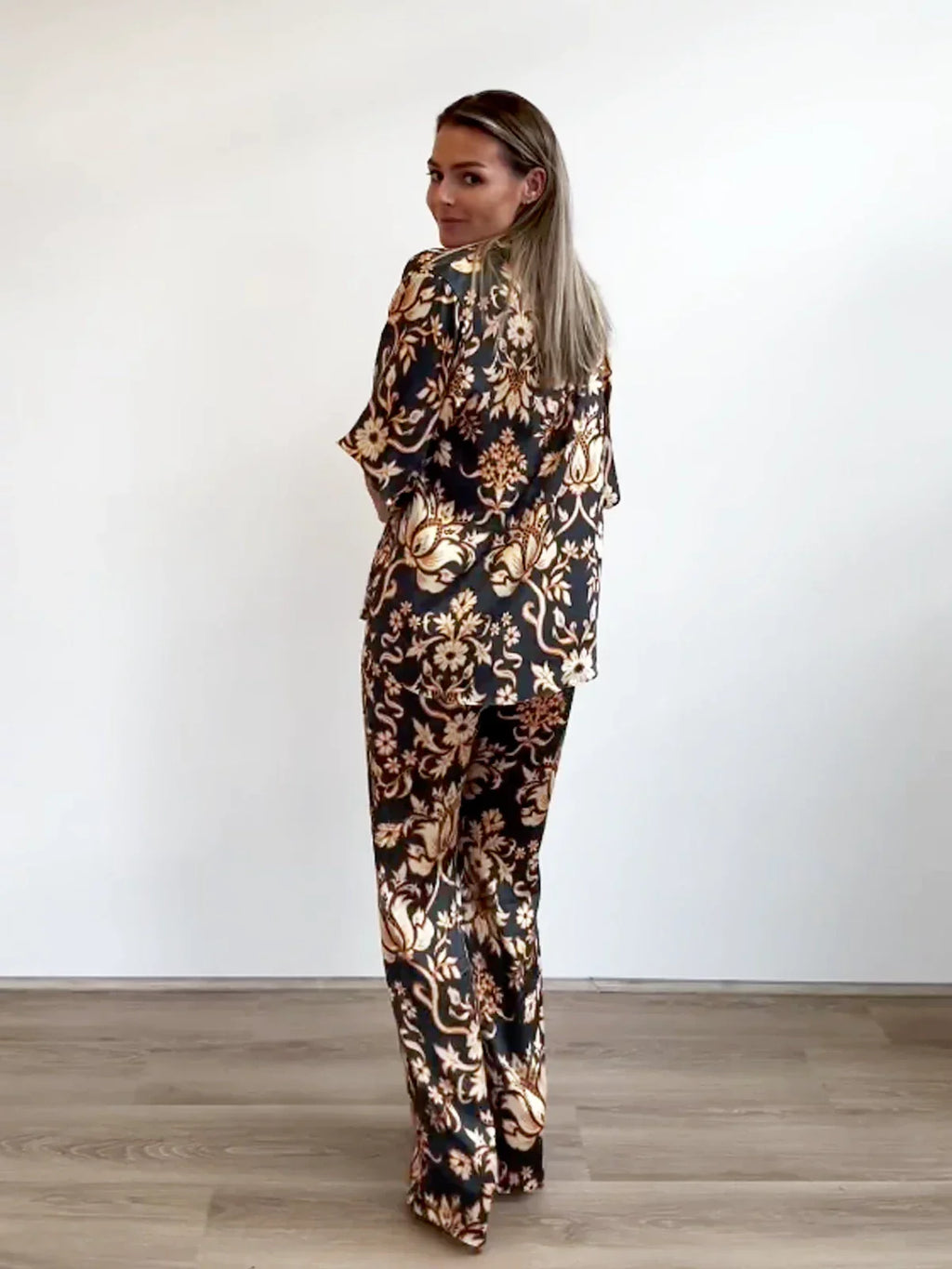 Vintage Inspired Garment