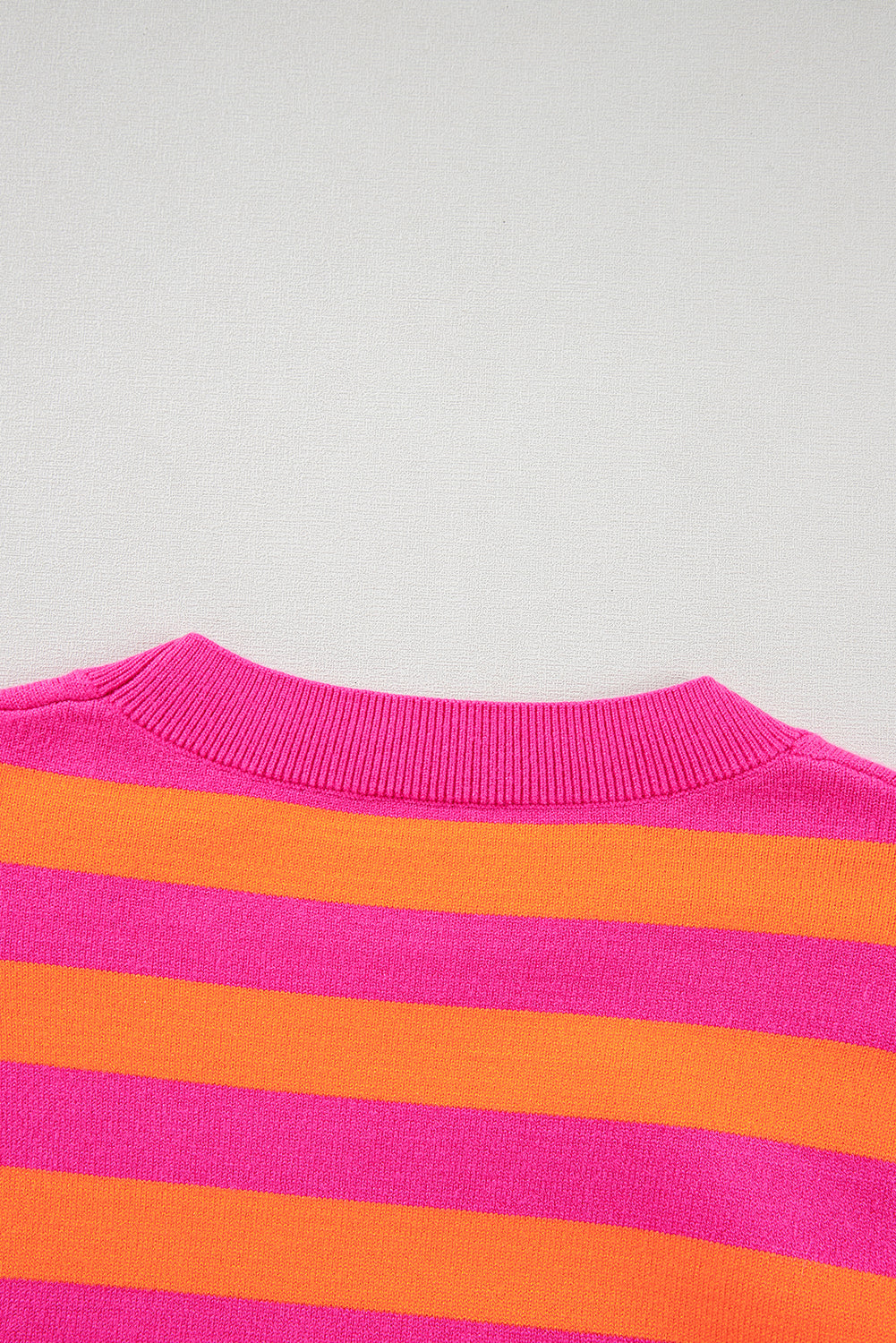 Timeless Vintage Style Pullover
