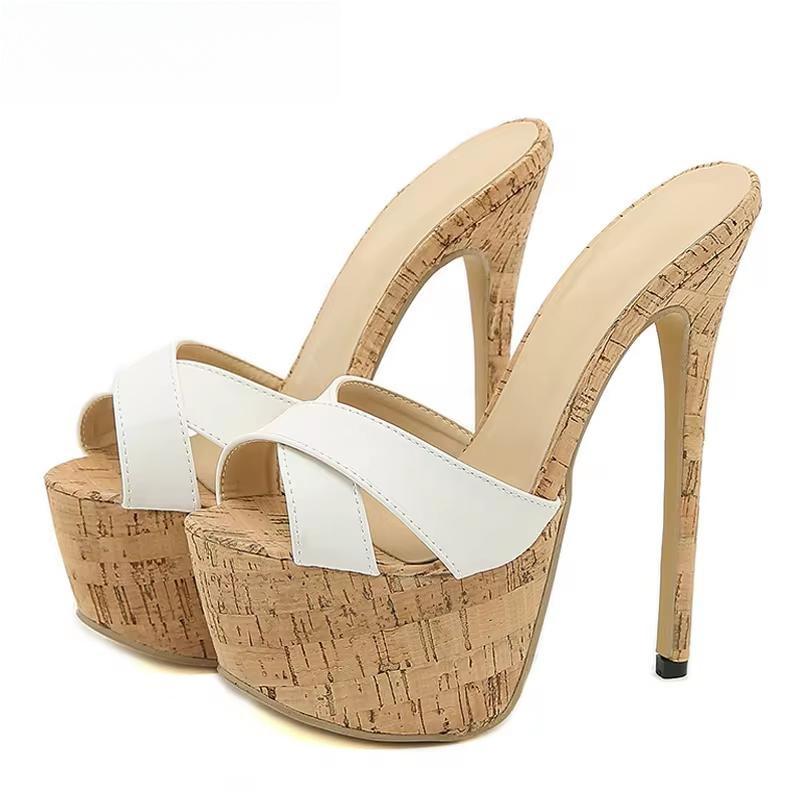 A Vintage Style Heels with Delicate Timeless Details