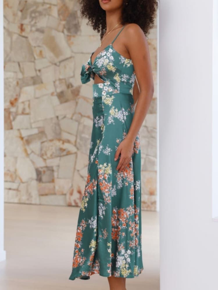 Timeless Vintage Style Dress