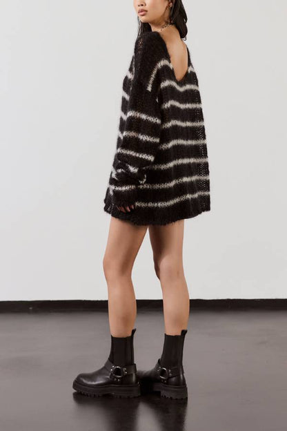 Elegantly Designed Jumper
