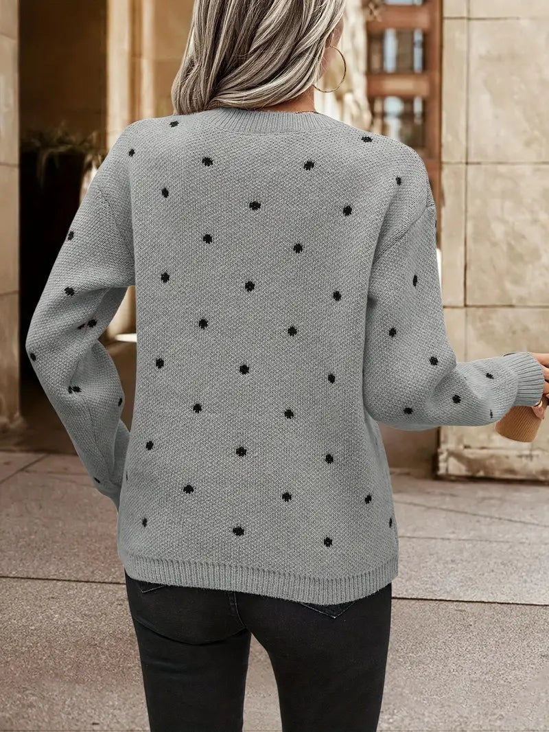 Elegantly Designed Pullover