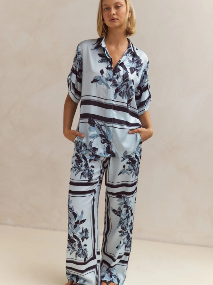 Elegantly Designed Cardigan