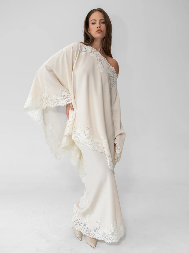 Elegantly Designed Top
