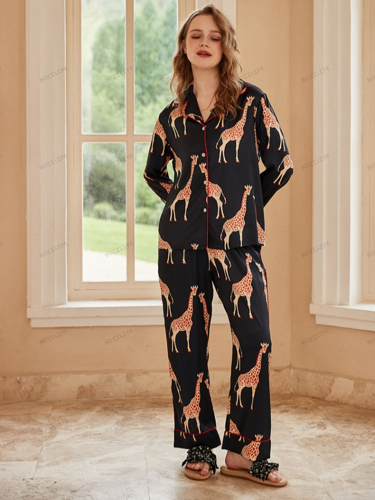Timeless Vintage Style Garment