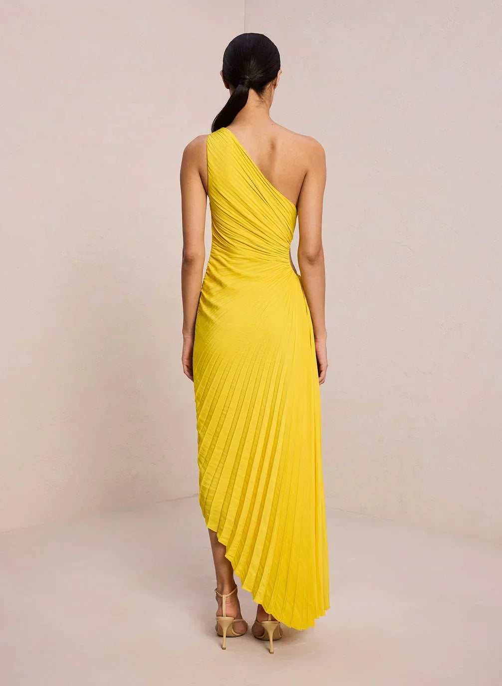 Timeless Vintage Style Garment